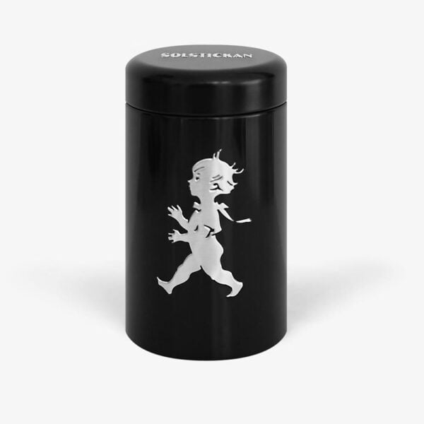 Solstickan rör tändstickor i svart och silver.