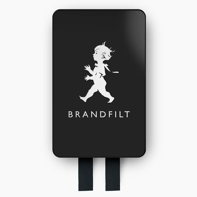Solstickan brandfilt i svart och silver i en ny modell.